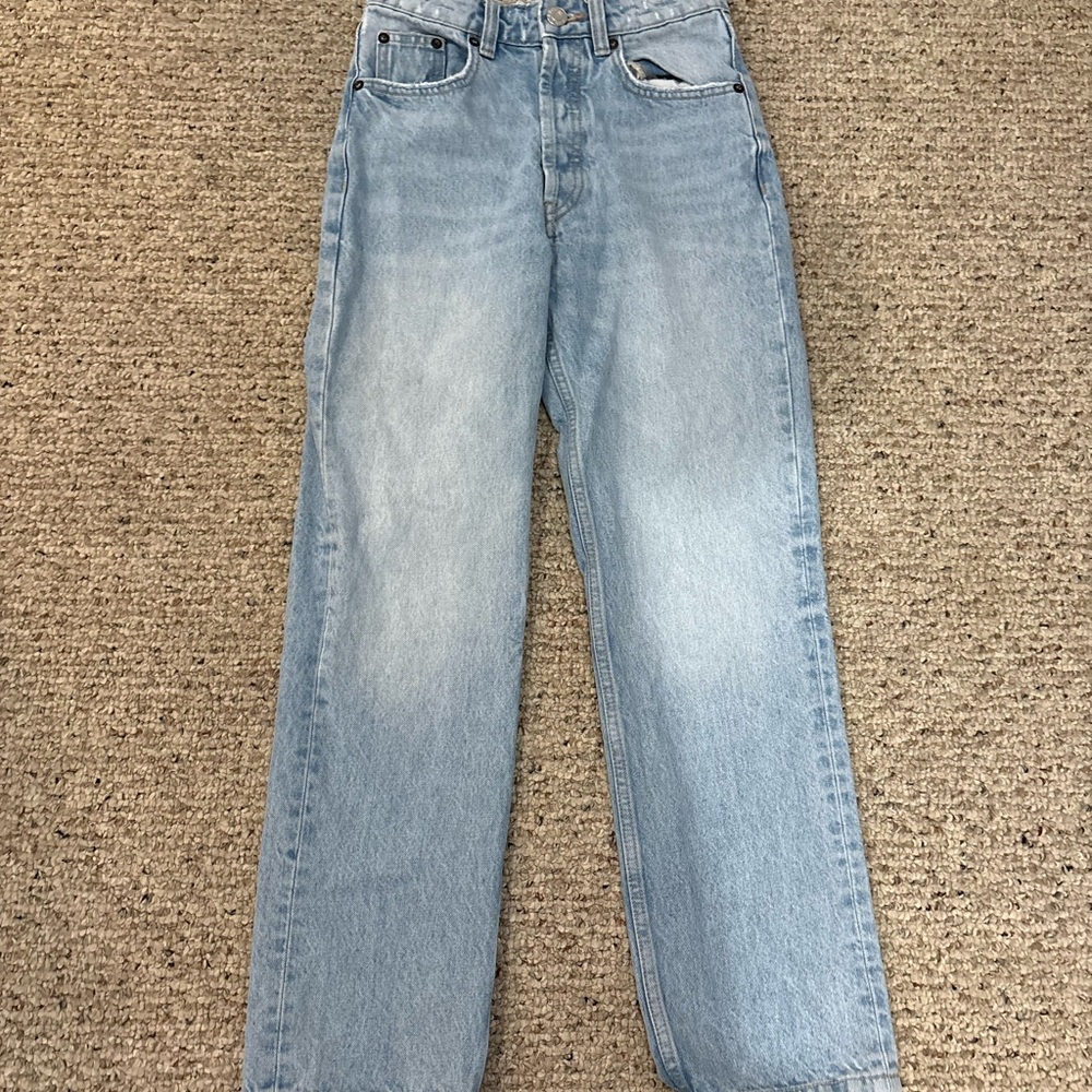 Zara Women's Light Blue Straight Leg Jeans
